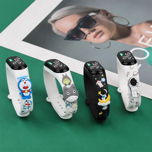 卡通可爱LED触控防水儿童手表