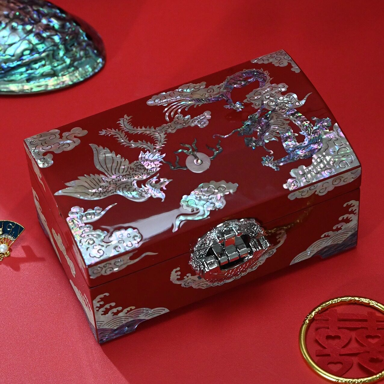 强烈推荐的龙凤呈祥首饰盒,好看