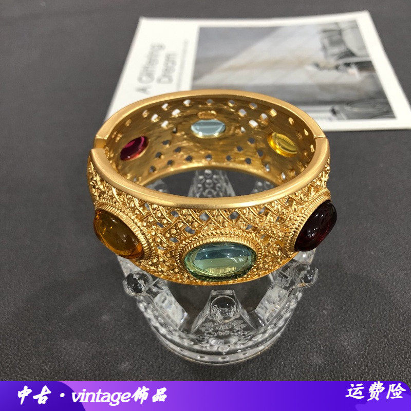 欧玛拉其他新款中古宫廷风电手镯