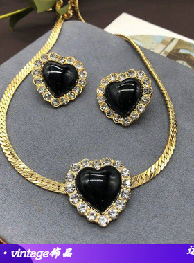 欧美复古饰品小众黑色桃心吊坠项链耳环套装镶钻铜链条毛衣链