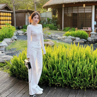 设计感白色薄款长袖上衣女2025新款秋季小个子阔腿裤打底衫两件套