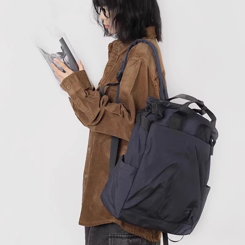 电玩汽水双肩包女2024新款书包旅行大容量电脑包男大学生通勤背包