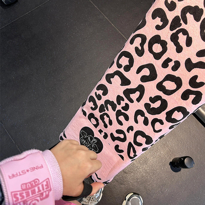 运动汗巾健身房垫巾隔脏毛巾器械撸铁瑜伽垫布铺巾速干吸水吸汗