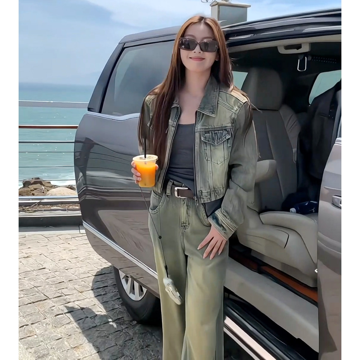 2026年春季美式做旧水洗翻领长袖牛仔外套+高腰直筒阔腿裤两件套,女装/女士精品,时尚套装,淘宝优惠券,粉丝福利购,淘宝优惠卷