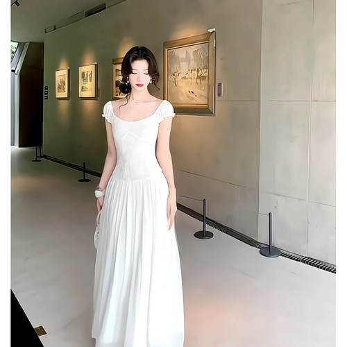 高端法式度假U领连衣裙女2026夏季新款千金风蕾丝拼接长裙网纱裙