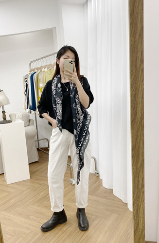 滕小喜春秋暗纹提花休闲女围巾