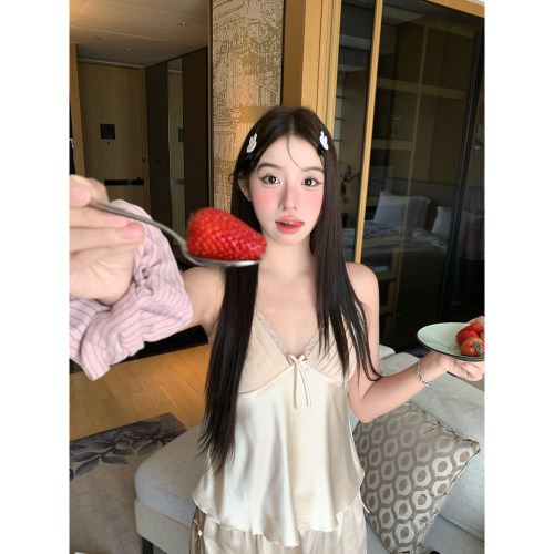 丝滑缎面睡衣V领吊带短裤家居服