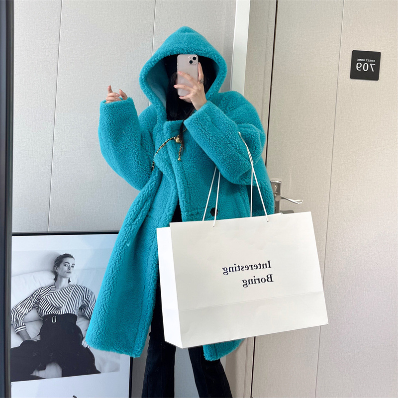 泰迪熊连帽皮毛一体大衣25年秋冬新中长款真羊羔毛羊剪绒皮草外套