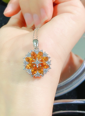 新款天然暴力黄水晶吊坠 出精工品质 马眼主石3*6mm925银精工镶嵌