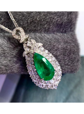 天然哥伦比亚祖母绿吊坠VividGreen满火彩主石1.53ct 总重3.28克