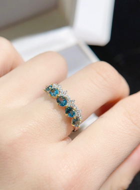 天然伦敦蓝托帕石戒指女S925纯银时尚精致深蓝色宝石排镶指环开口