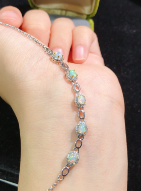 天然欧泊手链 各种彩宝s925银镶嵌晶体干净，满火彩3*4mm，S925银