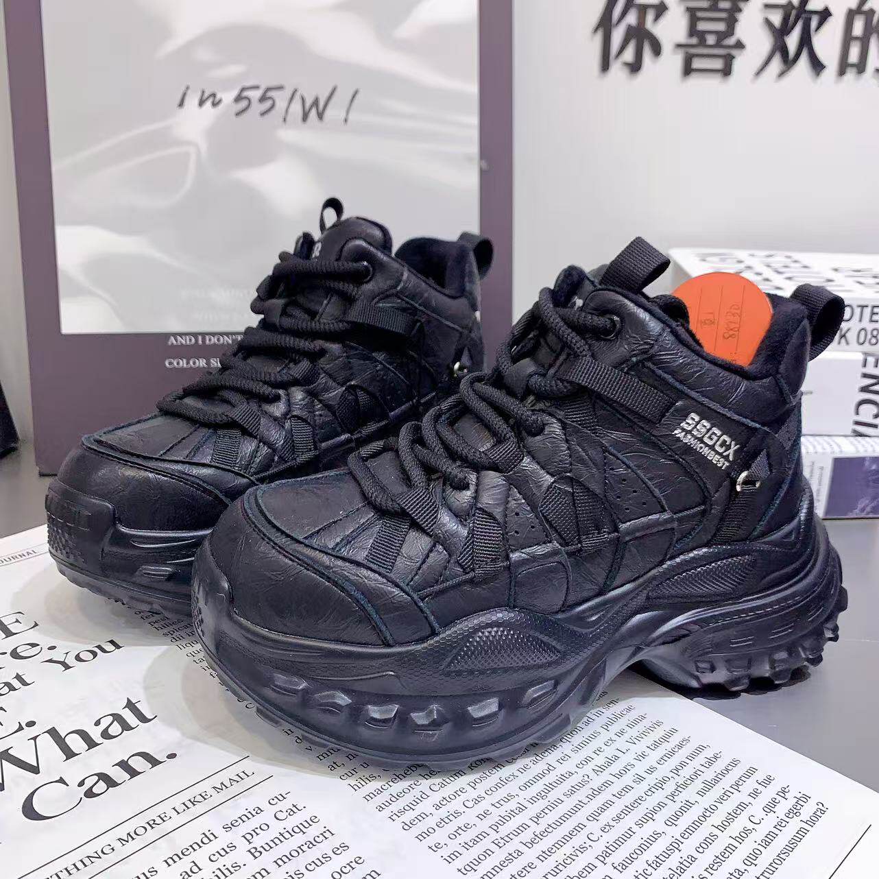 小个子轻便跑步老爹鞋女2026秋冬加绒厚底松糕系带户外休闲运动鞋