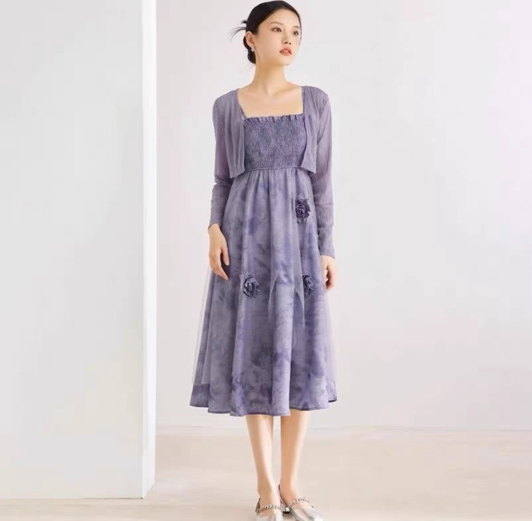 ||爱衣服尚套装裙女两件套秋秋新款针织外披吊带连衣裙女限时抢