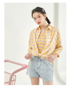 韩版 1320A 蝴蝶格子防嗮衬衫 两件套 抢购一天 修身 爱衣服季