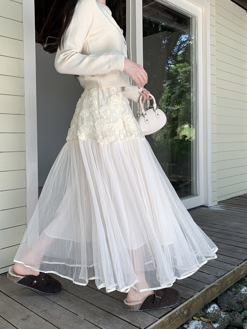 秋冬立体玫瑰花朵半身中长款不规则伞裙设计感小众重工百褶网纱裙