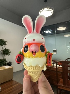 CG鹦鹉工作室出品兔年限定版非常可爱的金兔呈详金头凯克手办模型