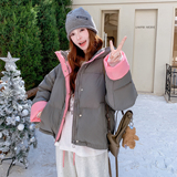 撞色拼接灰色连帽短款羽绒服女冬季超火好看高级小众加厚保暖外套，女装羽绒服，2D115