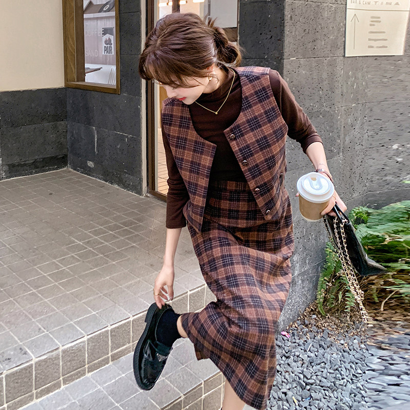 2D115-C500三件套P225-K288马甲+半裙两件套P185-K248,女装套装/套裙,2D115