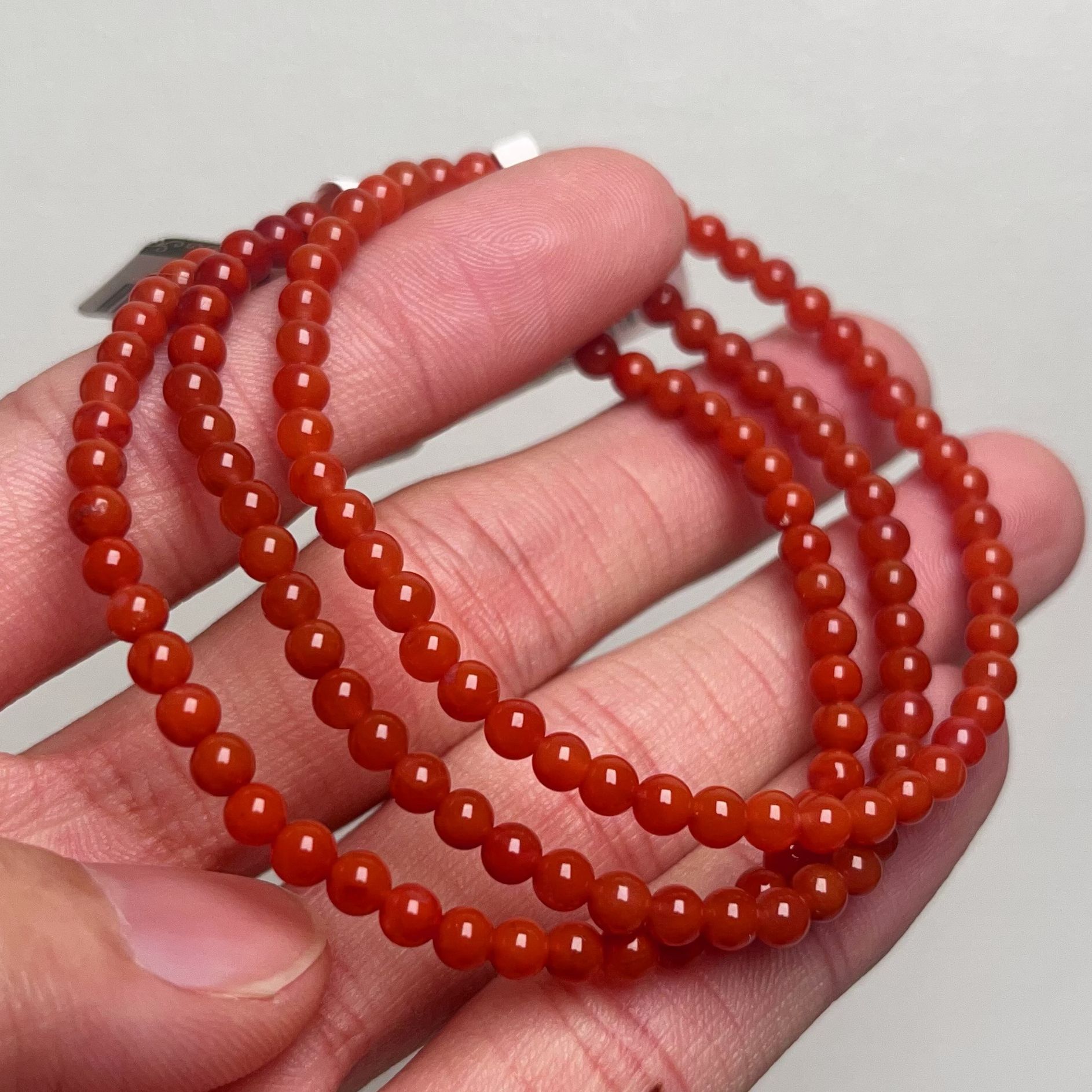 2216F84凉山瓦西料南红柿子锦单圈手串多样性发其一