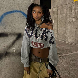 上衣 斜肩T恤女性感甜辣jazz短款 女团kpop打歌服美式 字母印花长袖