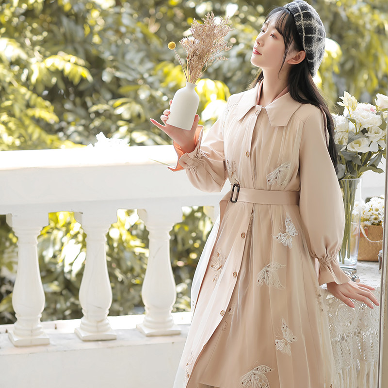 孕妇连衣裙秋冬外出加绒潮妈上班中长款孕妇裙大码小清新孕妇装