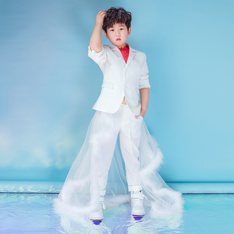 政宇轩高端私人定制儿童服装T台走秀男女西装开场秀礼服高定出租