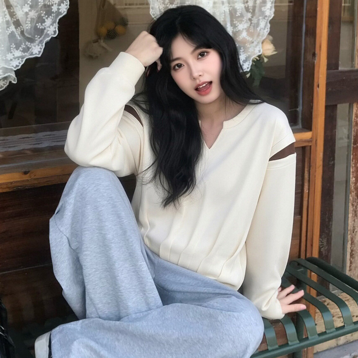 ELLE假两件拼接卫衣女撞色设计感2026春新款收腰显瘦褶皱长袖上衣