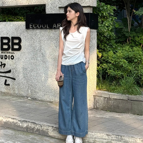ELLE法式垂坠感松紧腰凉感牛仔裤