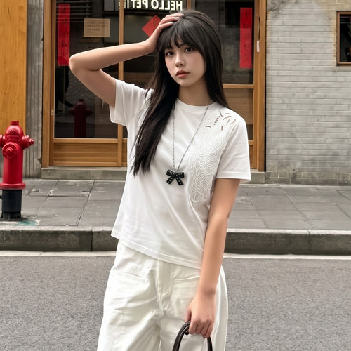 ELLE法式刺绣镂空正肩短袖女