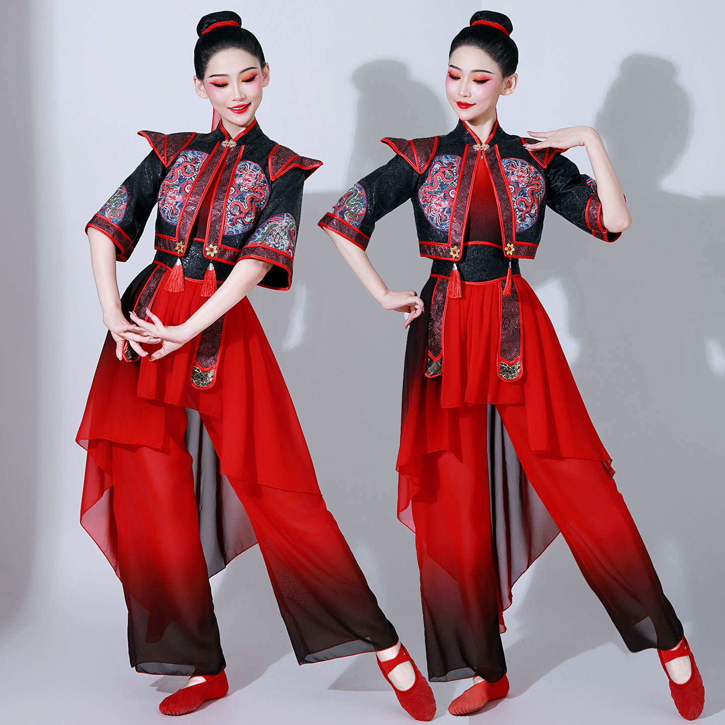 高档古典舞演出服女飘逸中国风古装汉服侠客打鼓腰鼓舞蹈秧歌民族
