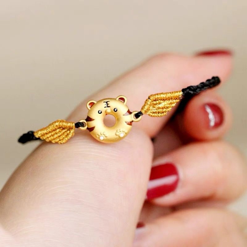 小红书同款甜甜圈虎年手链黄铜镀金红绳幸运虎时尚情侣手绳礼物,饰品/流行首饰/时尚饰品新,银饰手链,淘宝优惠券,粉丝福利购,淘宝优惠卷