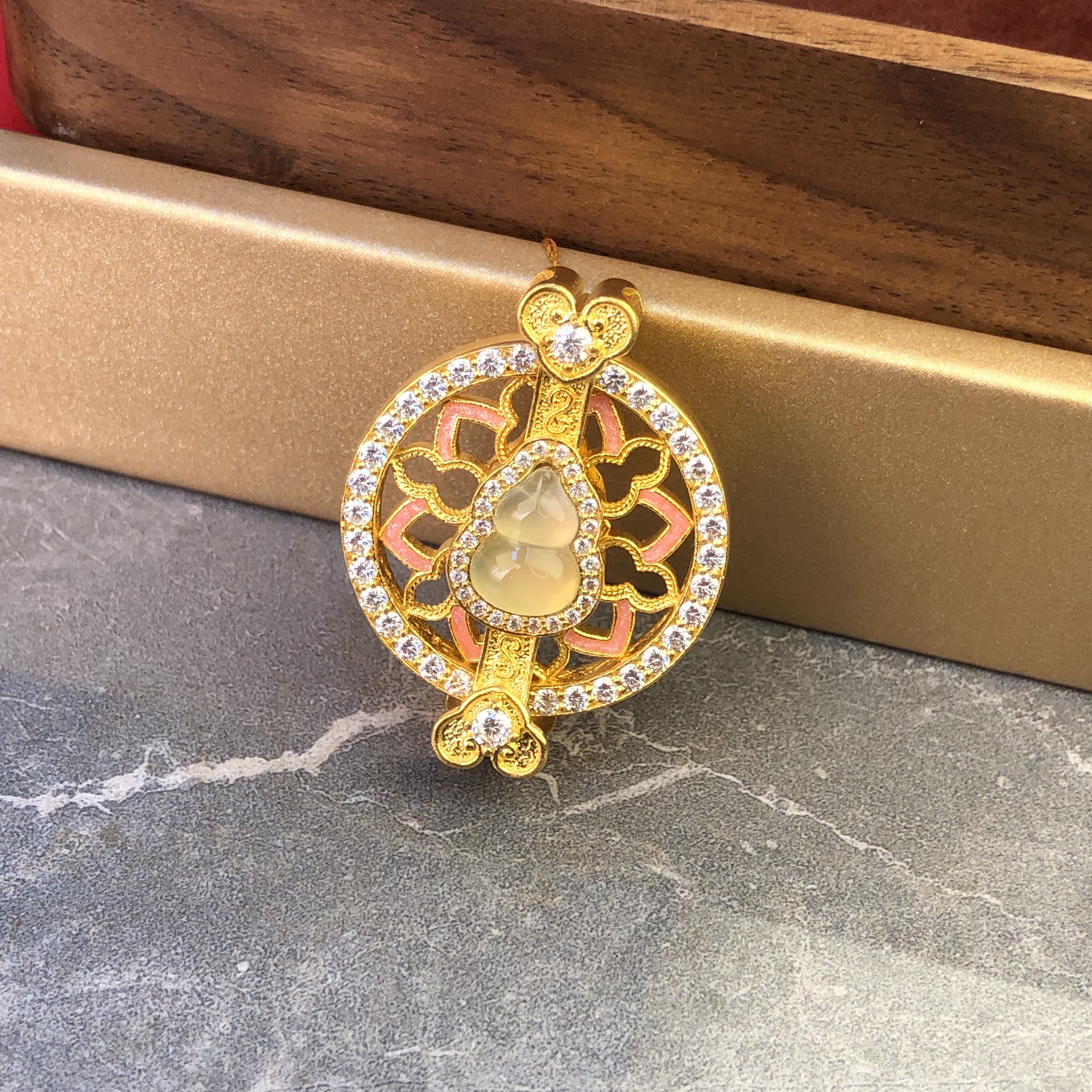 黄金足金999镂空葫芦圆牌吊坠