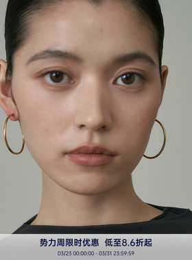 PAUSA ANN 高级感极细90年代复古时髦金色素耳圈