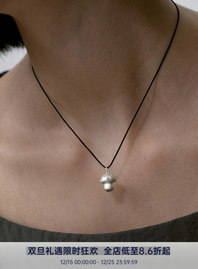 PAUSA ANN s925 原创锆石斑点蘑菇黑绳可调节小众设计项链