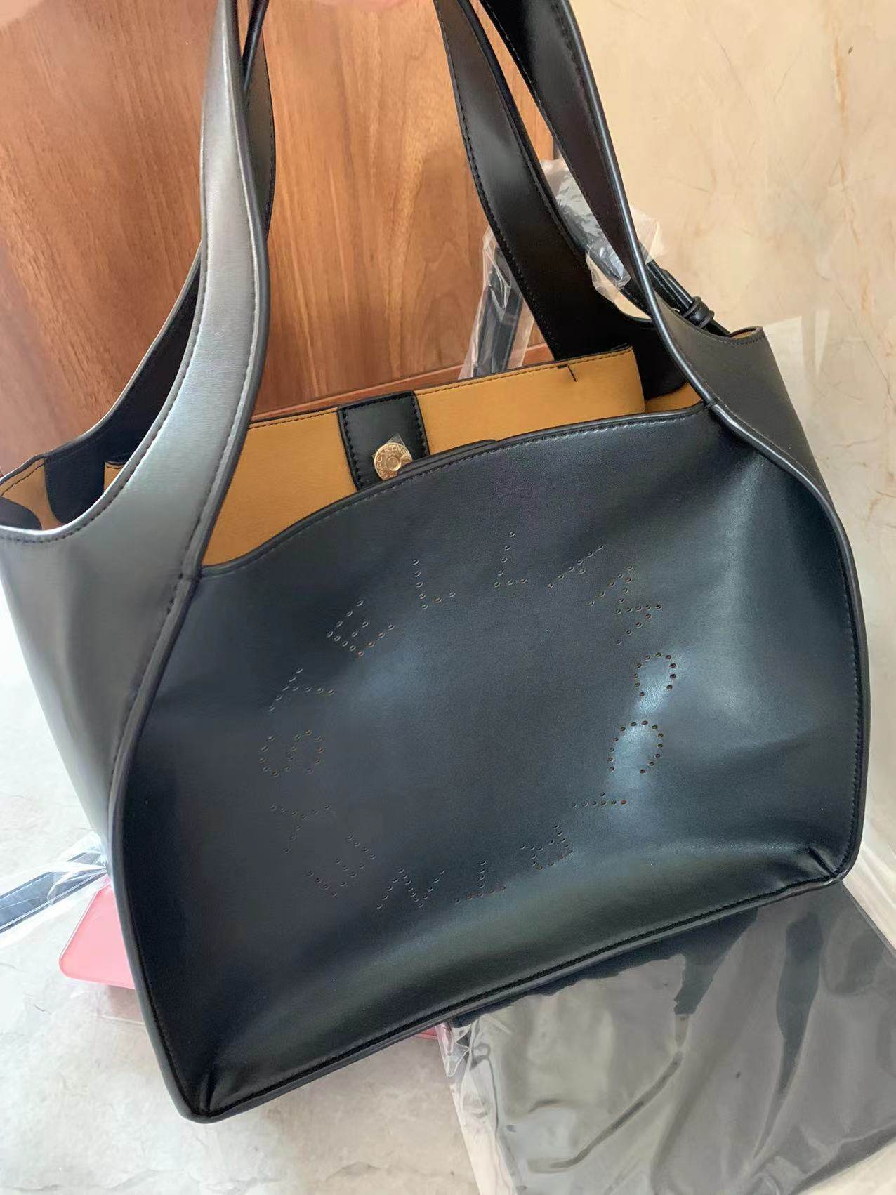 大购物袋Stella包 新款个性意大利设计模特网红单肩手提单肩女包