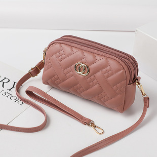 日本进口手拿包女小包手腕2022新款零钱手机包多袋口挎包信封mini