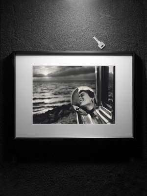 摄影作品挂画 摄影师Elliott Erwitt的作品 客厅沙发玄关玄装饰画