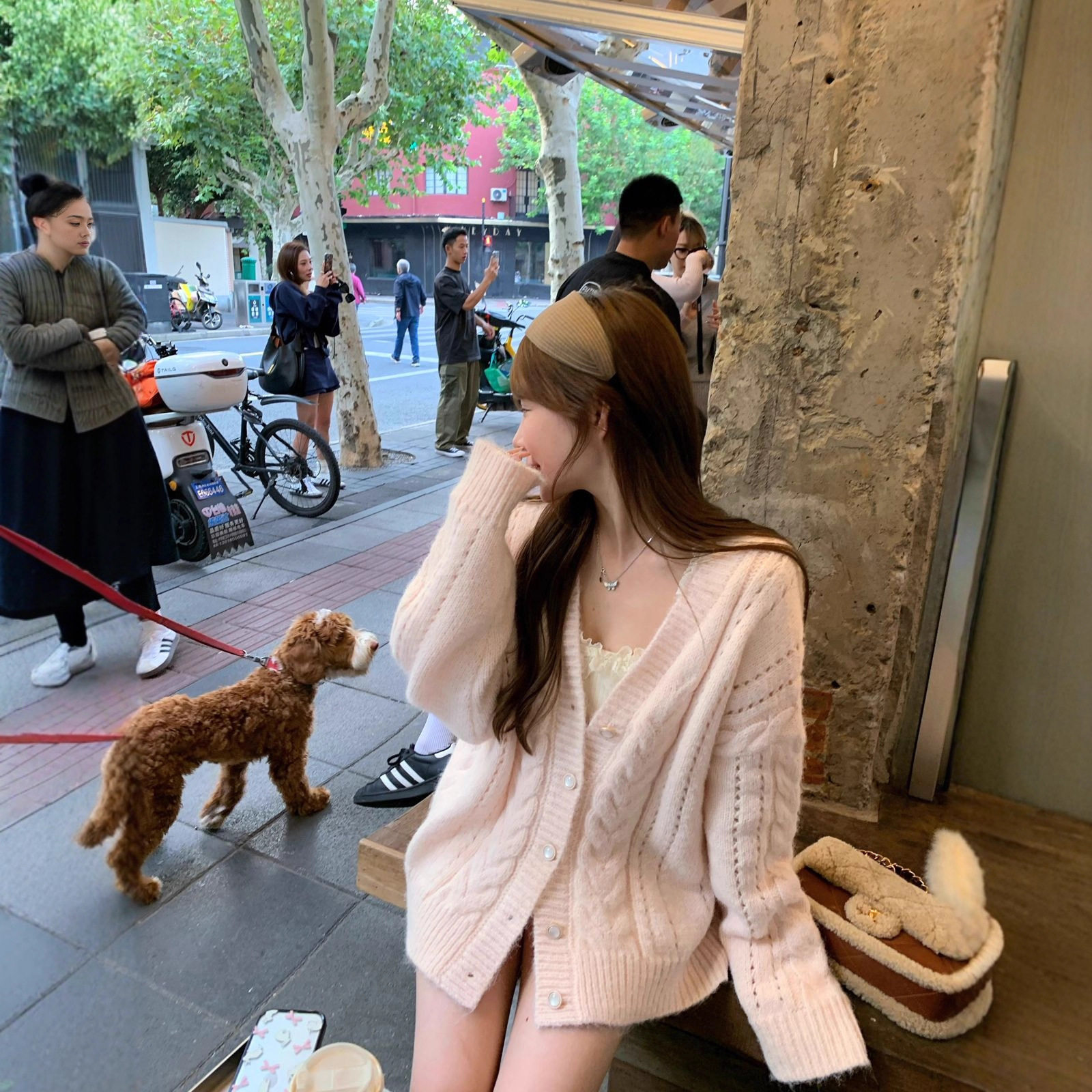 粉色麻花温柔风甜美粉色v领毛衣开衫外套女秋冬宽松慵懒针织上衣