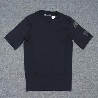 安德玛男子速干透气短袖T紧身衣