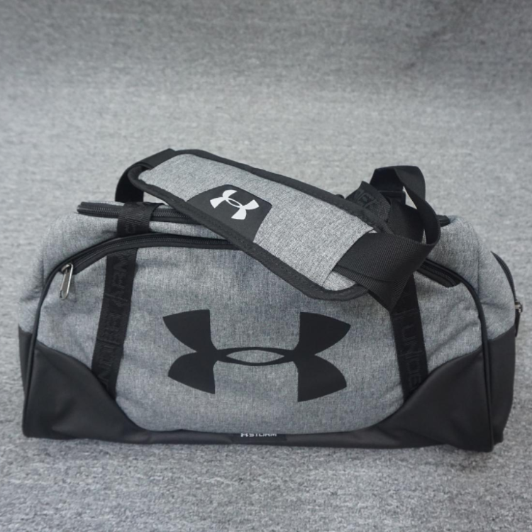 安德玛/Under Armour UA健身收纳桶包单肩包斜挎包 1300214-040