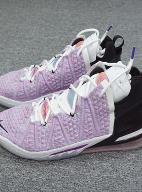 NIKE耐克 LEBRON XVIII LBJ18男子詹姆斯实战篮球鞋 DM2814-900