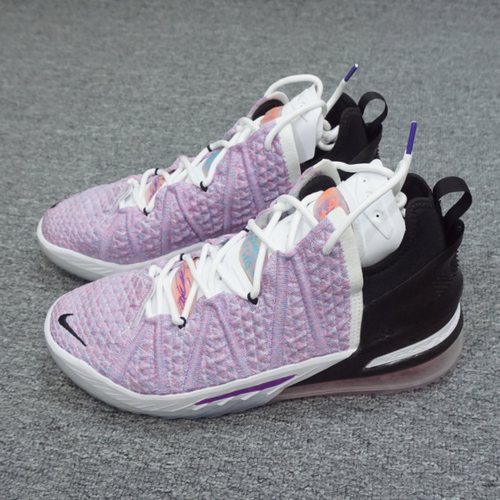 耐克LBJ18男子詹姆斯实战篮球鞋