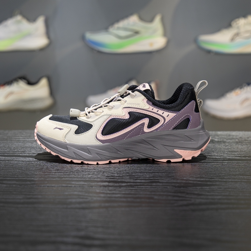 李宁四季通用耐磨反光童户外鞋