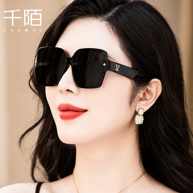 防紫外线墨镜时尚潮流大框显脸小