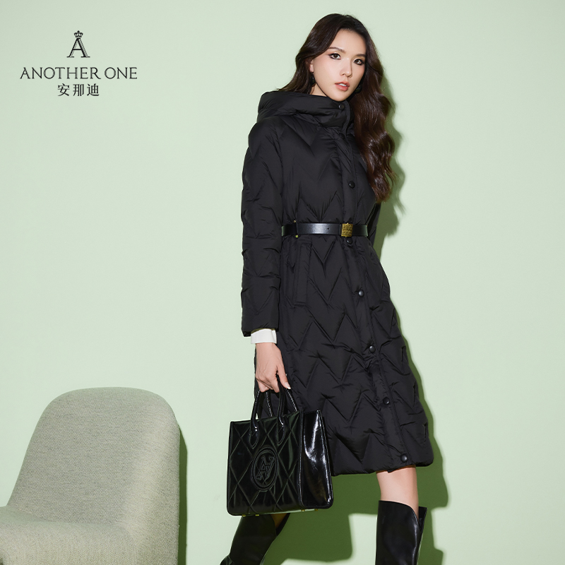 连帽羽绒服女中长款过膝