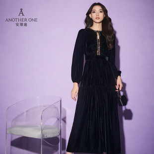 ANOTHER 丝绒连衣裙优雅气质礼服裙简约 ONE新款