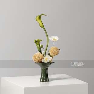 侘寂风红色陶瓷小花瓶花艺售楼处客厅茶几洽谈桌小桌花高级感花器