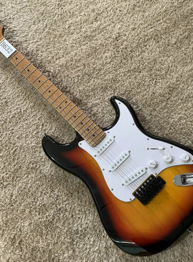 Stoum ST款式 ST 电吉他单摇日落色三单拾音器 烤枫木琴颈 入门