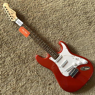 德国Harley Benton ST 款式 电吉他单 22品金属颗粒玫红色